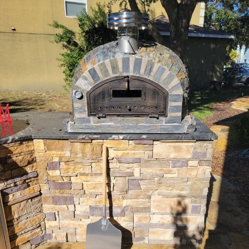 Pizzaioli Premium Stone Finish under natural lighting