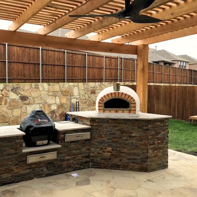 Pizzaioli Traditional Oven under pergola