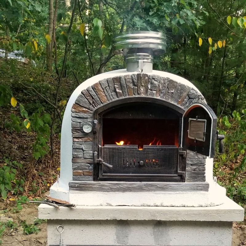 Pre-heating the Ventura Preto Oven with half open door